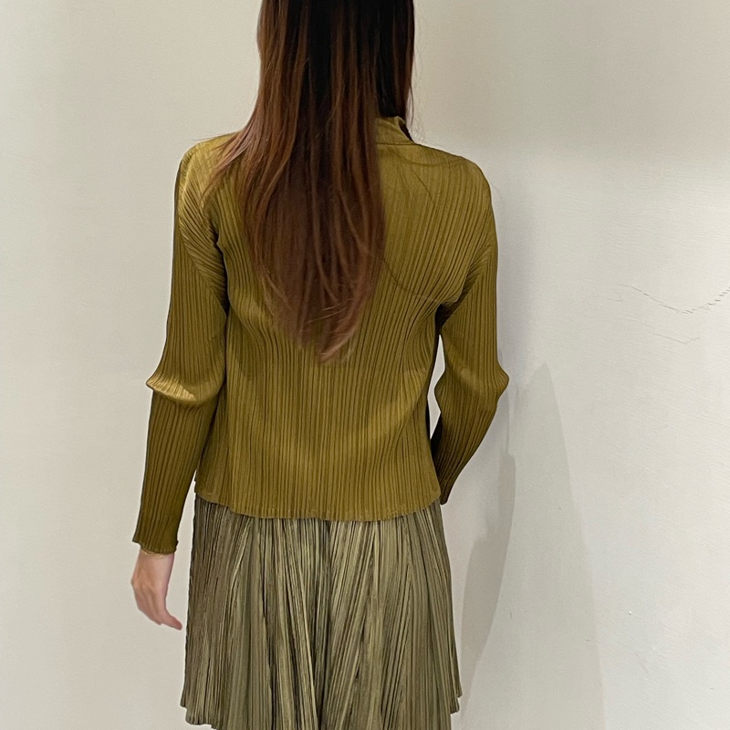 ▪️富貴選物FUGUEI▪️PP 三宅一生 綠金色 緞面光澤短洋裝-2