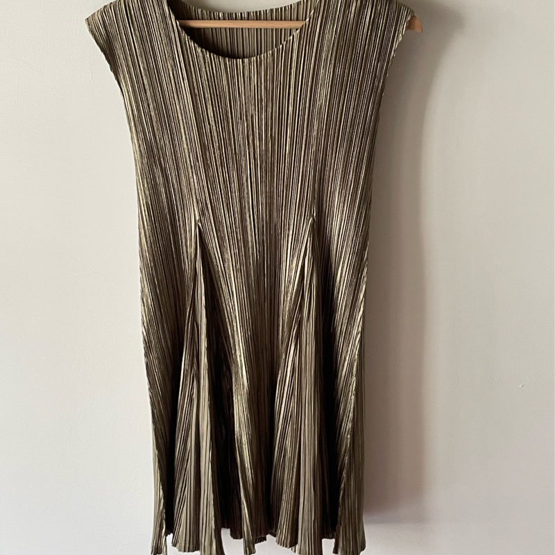 ▪️富貴選物FUGUEI▪️PP 三宅一生 綠金色 緞面光澤短洋裝-3