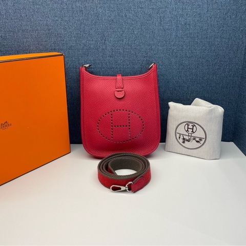 愛馬仕Hermes mini伊芙琳單肩斜挎包，尺寸16*18*5.5，A刻，附件塵袋盒子