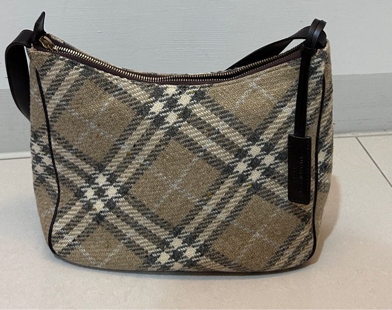 BURBERRY 毛呢hobo包(附塵袋-26