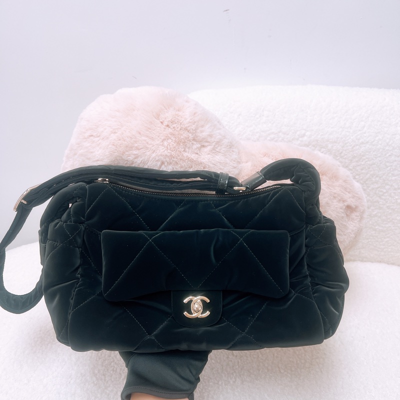 閒置 Chanel 25n coco neige hobo 滑雪系列肩背包-3