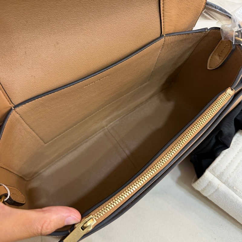 Old Celine 賽琳frame 焦糖拼白色斜挎包單肩包-7