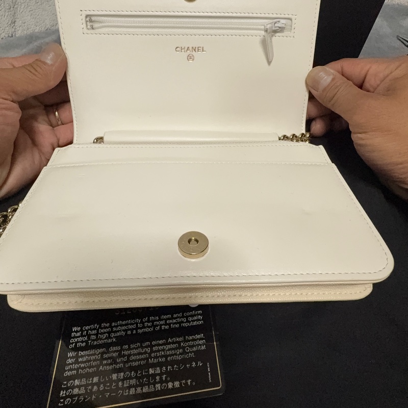 CHANEL WOC WHITE AND GOLD-6