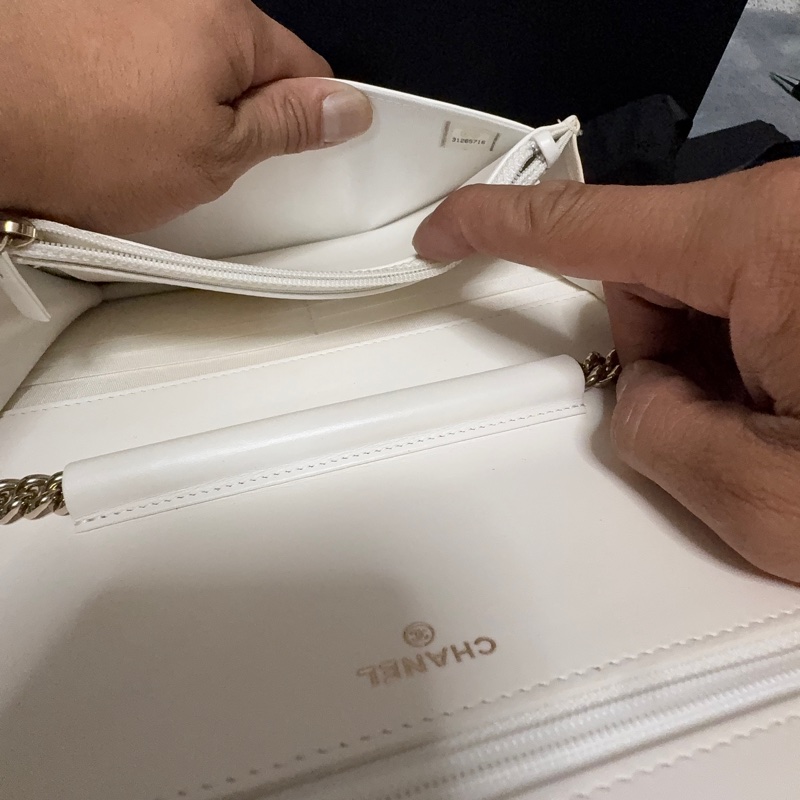 CHANEL WOC WHITE AND GOLD-8