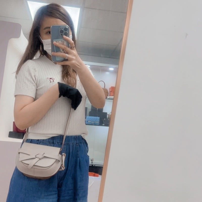 Loewe gate dual mini 淺米色-12