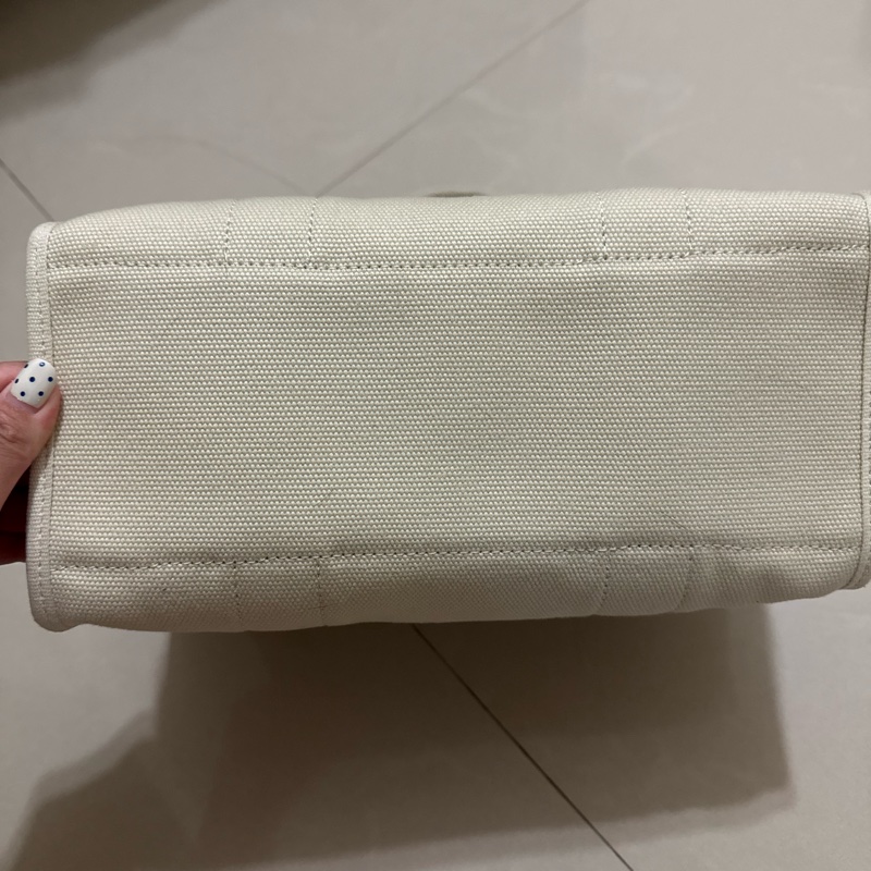 Coach 愛心圖案CARGO托特手袋-7