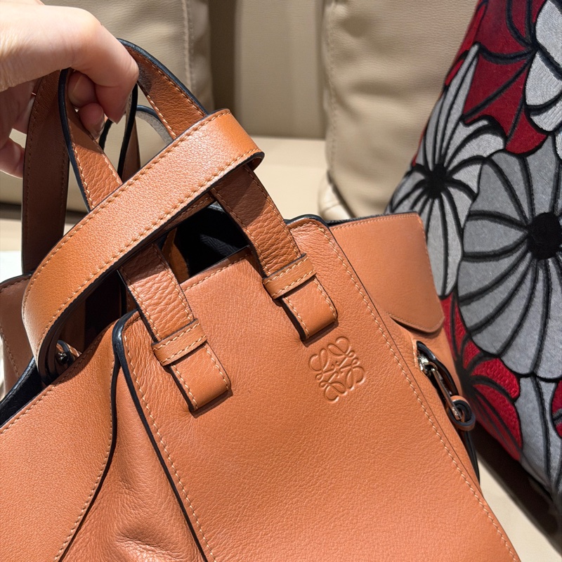 🈶購證❤️ loewe #hammock #吊床包 #焦糖色 #小號-6