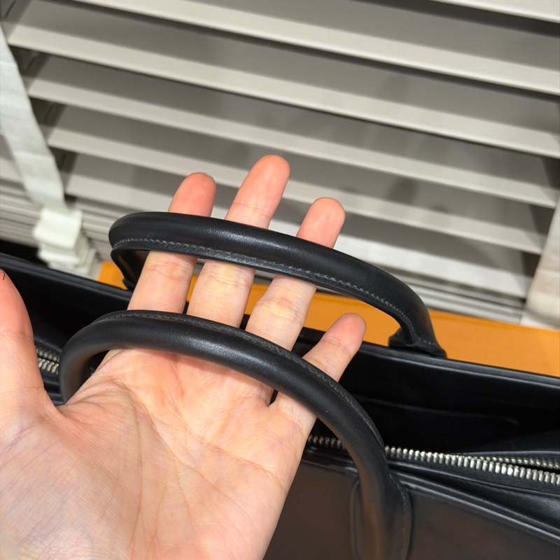 🈶購證❤️ ysl #黑銀 #牛皮 #托特包 #風琴包-3