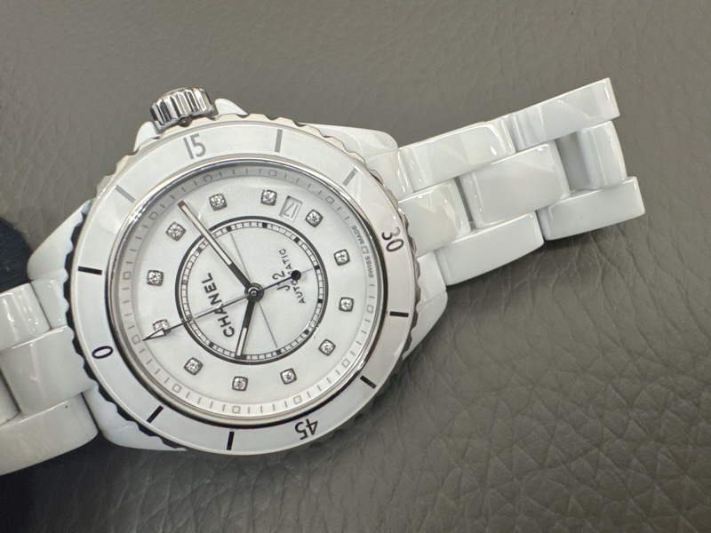 小巴黎二手名牌真品Chanel 38mm 白陶瓷 J12機械 保固中 2022保卡-3