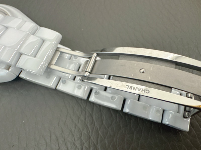 小巴黎二手名牌真品Chanel 38mm 白陶瓷 J12機械 保固中 2022保卡-21