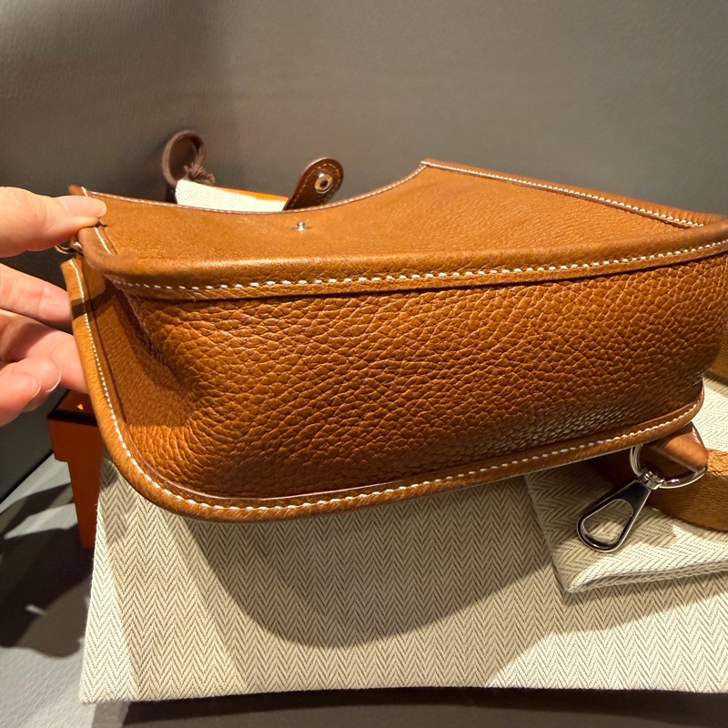 Hermes mini Evelyn 馬鞍皮 (贈短背帶/內袋)-2