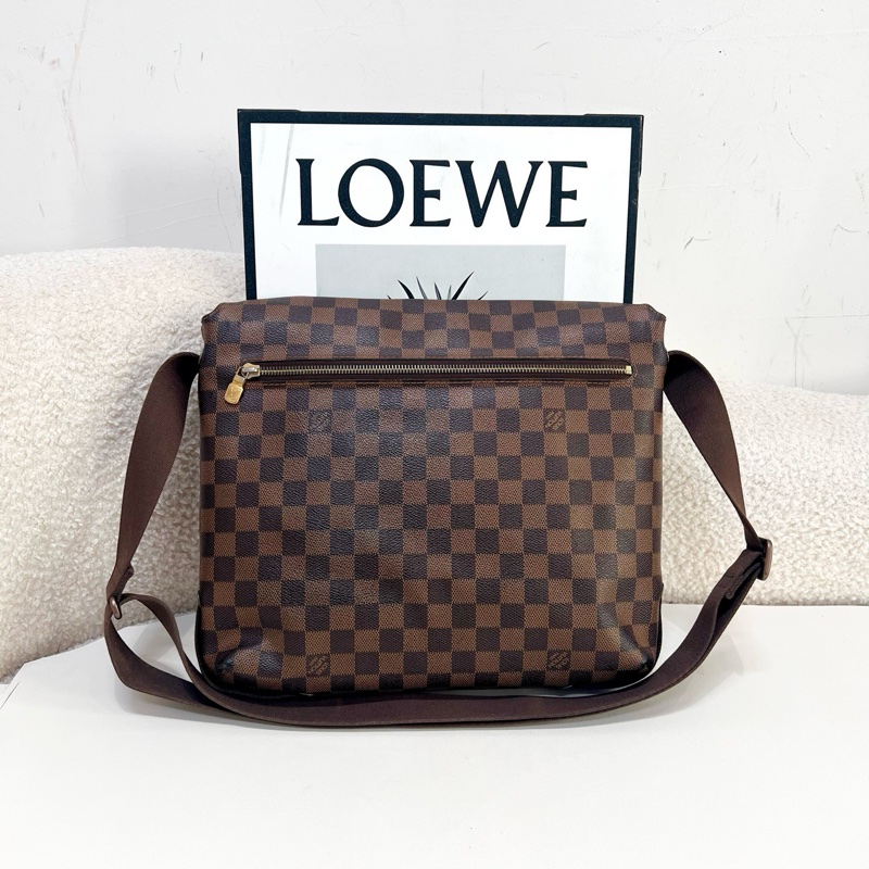 LV/路易威登 棕色棋盤格翻蓋郵差包-2