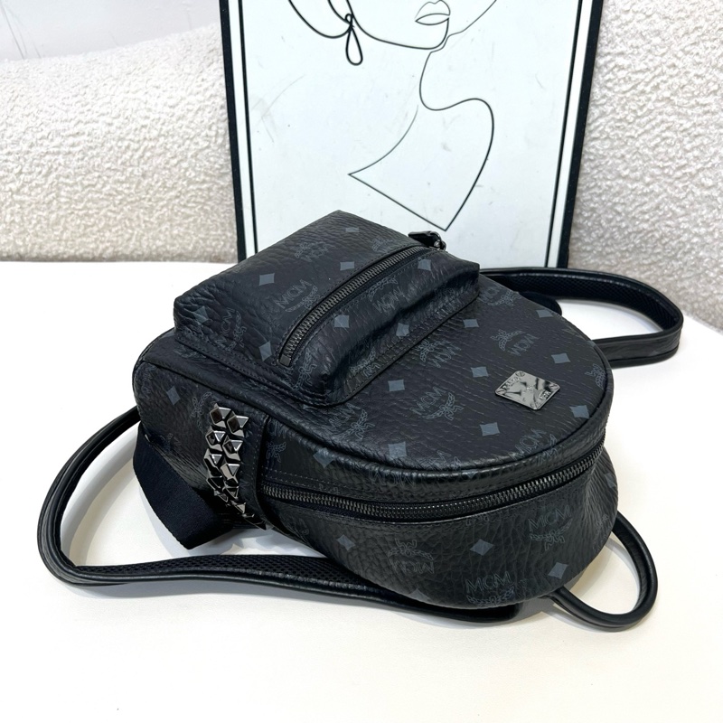 Mcm mini黑色雙肩包-3