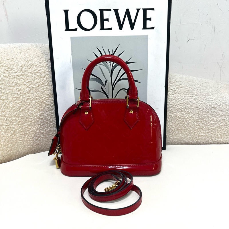 LV/路易威登 Alma紅金漆皮貝殼BB 手提斜挎包-0