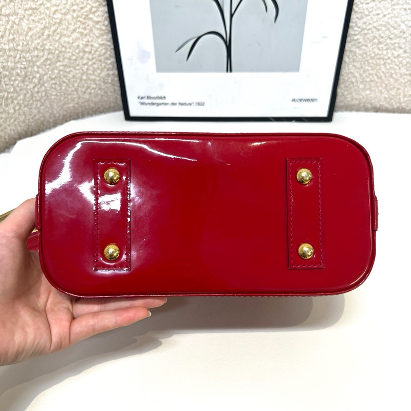 LV/路易威登 Alma紅金漆皮貝殼BB 手提斜挎包-2