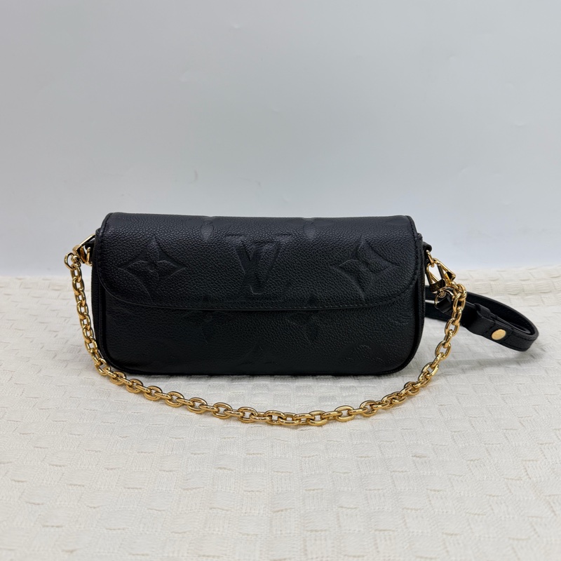 LV Ivy 鏈條包|黑色壓紋|金鍊腋下包-0
