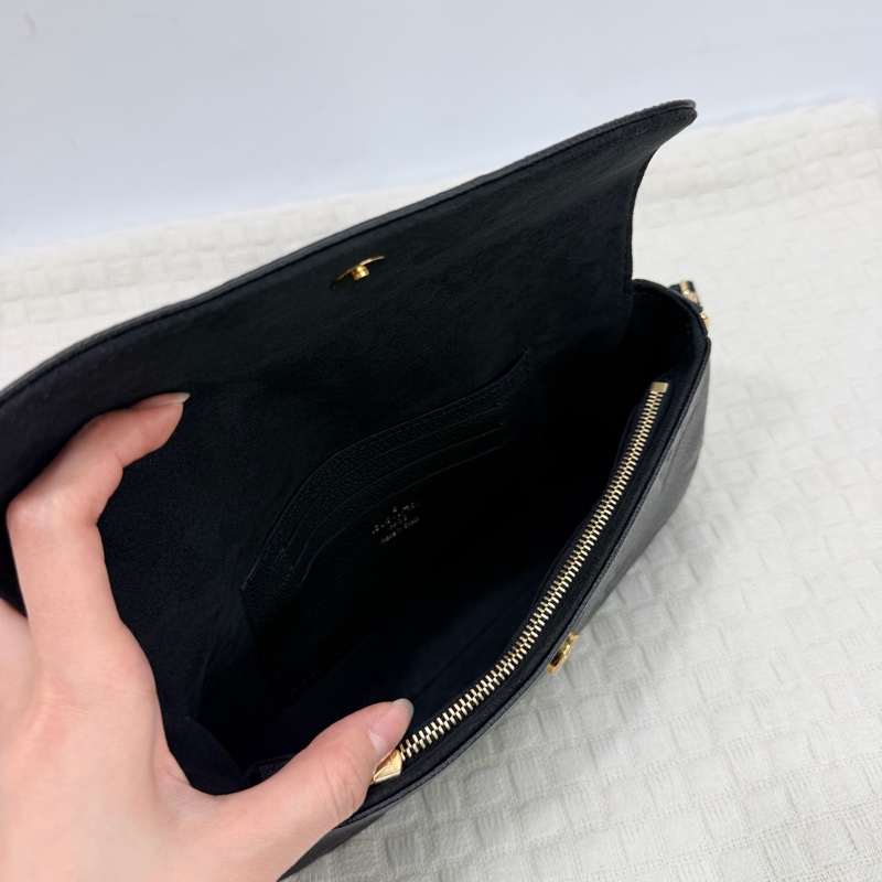 LV Ivy 鏈條包|黑色壓紋|金鍊腋下包-5