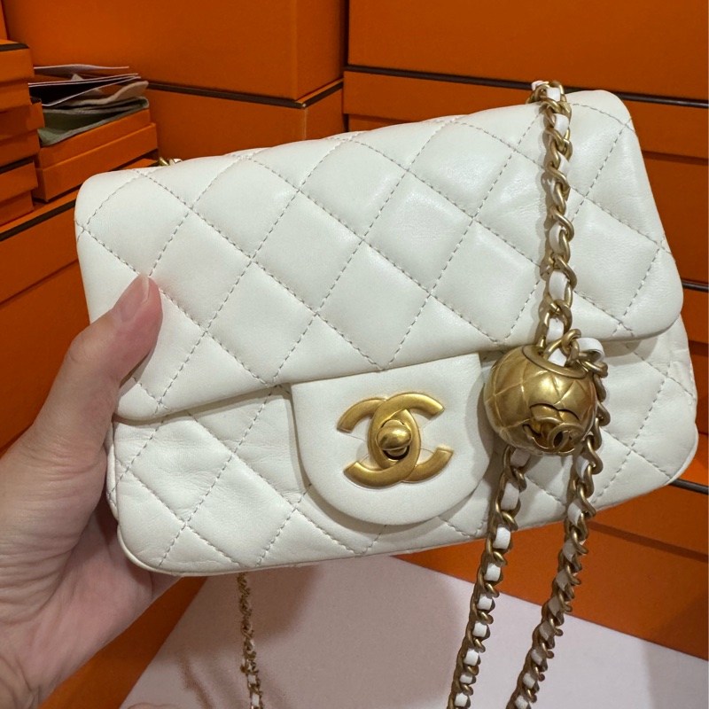 CHANEL 22C 白色金球小方胖 🤍台灣購證正本-0
