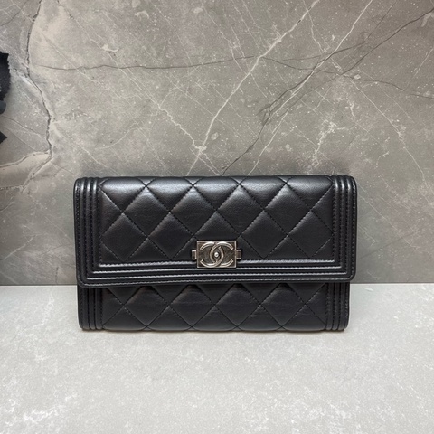 【95新 ✨ 全網最低價！】 香奈兒/Chanel 錢包 長夾 牛皮  （下單前先詢問庫存❗️❗️）