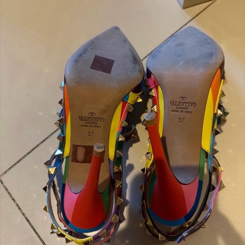 Valentino彩虹鞋-11