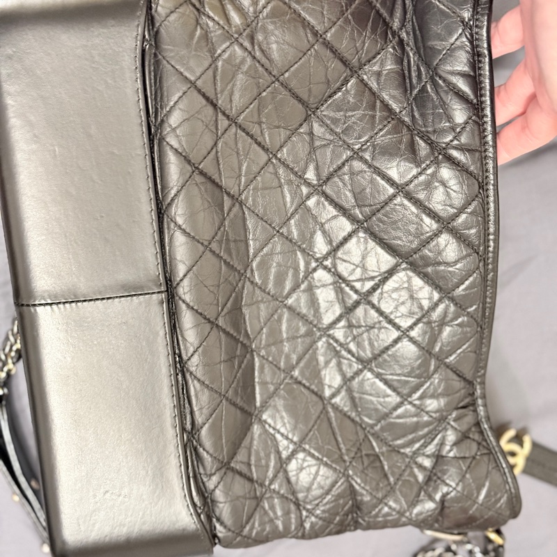 CHANEL Gabrielle de Chanel 大號 流浪包-9