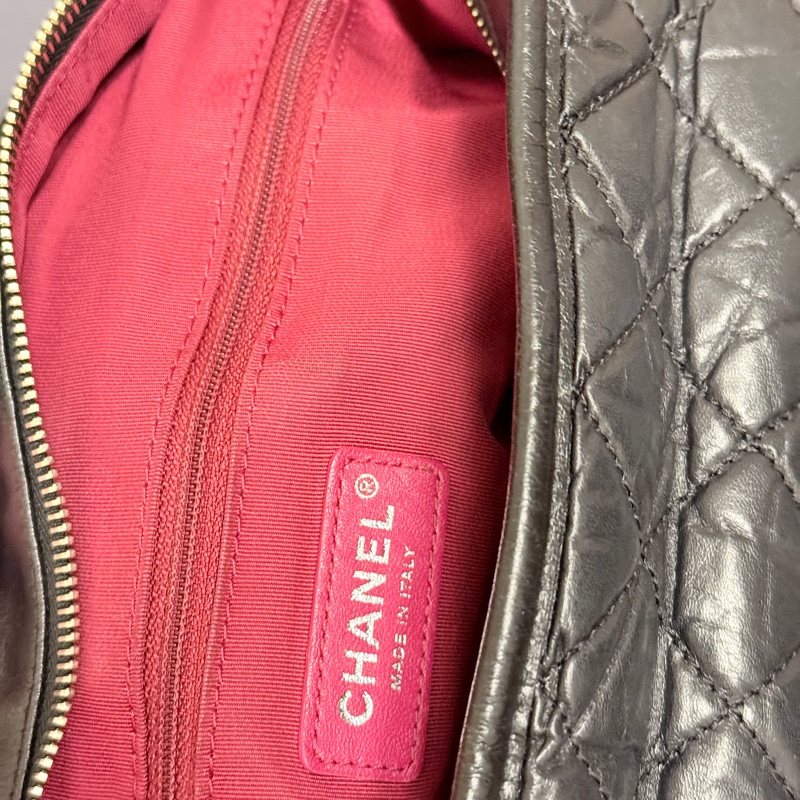 CHANEL Gabrielle de Chanel 大號 流浪包-23