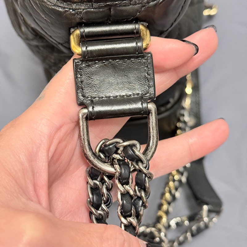CHANEL Gabrielle de Chanel 大號 流浪包-42