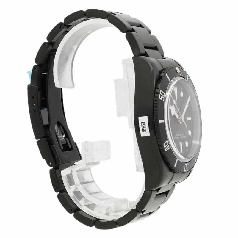 帝舵碧灣系列深色錶盤男士腕錶 79230DK-2