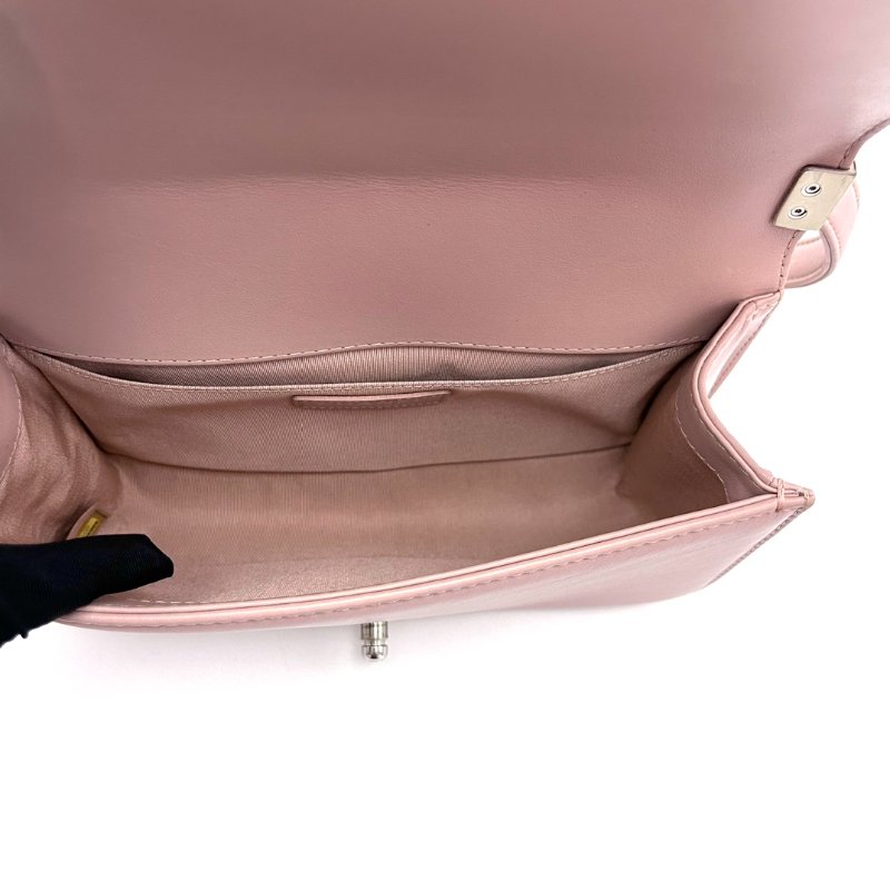 CHANEL 限量款leboy中號 粉銀V紋毛呢滾邊肩背斜背包25*14.5*7 98新配件塵袋-6