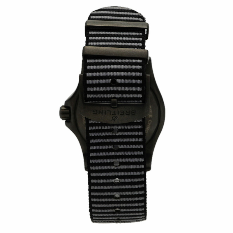 百年靈超級海洋系列 M17368 黃色錶盤男士腕錶-7