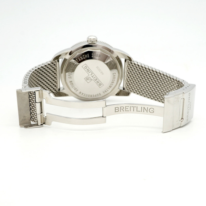 百年靈超級海洋AB2020海軍藍錶盤男士腕錶-3