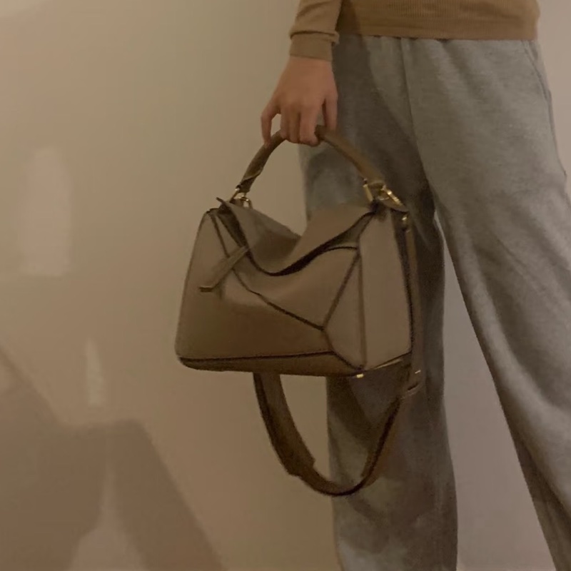 【近新閒置品】Loewe 沙丘色中號puzzle手提單肩斜背包-9