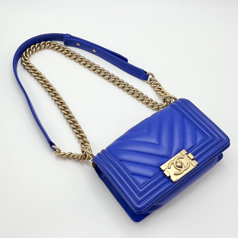 CHANEL 藍金Leboy小號  v紋肩背斜背包20*12*6 98新配件塵袋-2