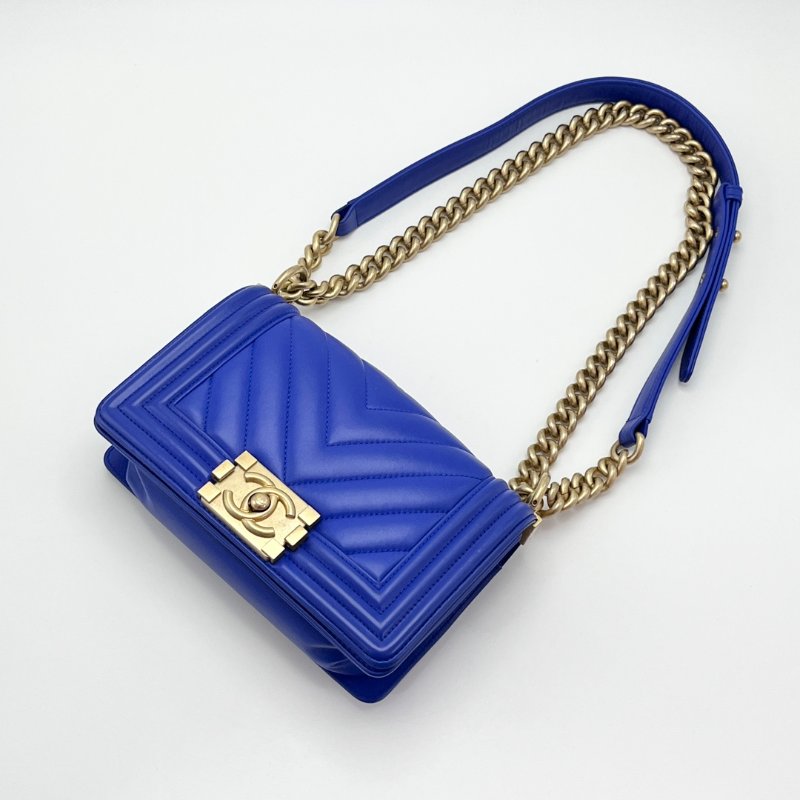 CHANEL 藍金Leboy小號  v紋肩背斜背包20*12*6 98新配件塵袋-3