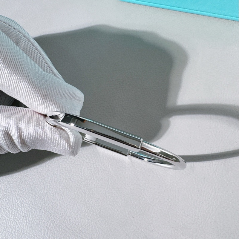 Tiffany&co.蒂芙尼 18k白金lock系列手鐲 M號尺寸-4