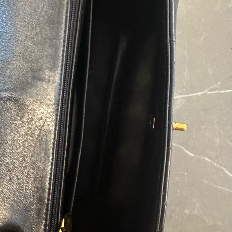 🩵MYMluxurybag🩵 Chanel 25cm 黑金 全皮 肩背袋 斜背袋-17