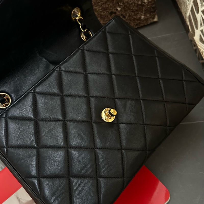 🩵MYMluxurybag🩵 Chanel 25cm 黑金 全皮 肩背袋 斜背袋-39