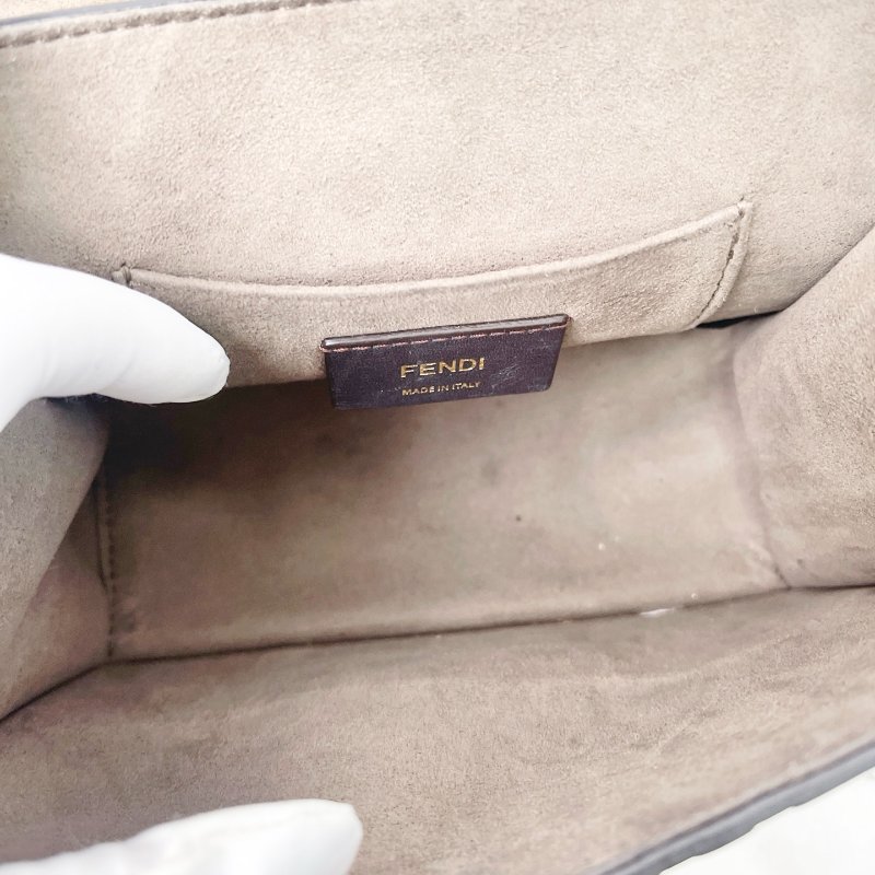 Fendi Kan I F棕色肩背老花斜背包19*15*7.5cm 98新配件塵袋-6