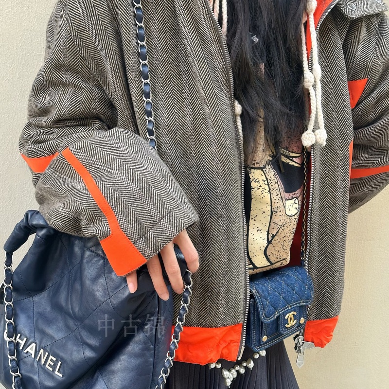 Chanel 22B 垃圾袋 黑銀小號-10