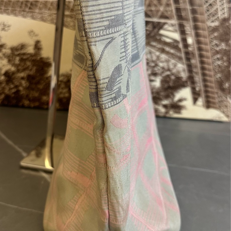 ♦️MYMluxurybag♦️ Chanel 42 cm 稀有 雙色 布袋 肩背袋-4