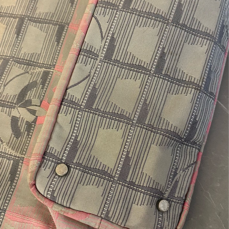 ♦️MYMluxurybag♦️ Chanel 42 cm 稀有 雙色 布袋 肩背袋-15