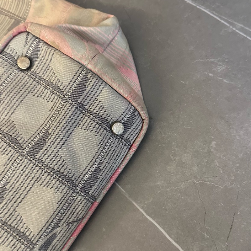 ♦️MYMluxurybag♦️ Chanel 42 cm 稀有 雙色 布袋 肩背袋-17