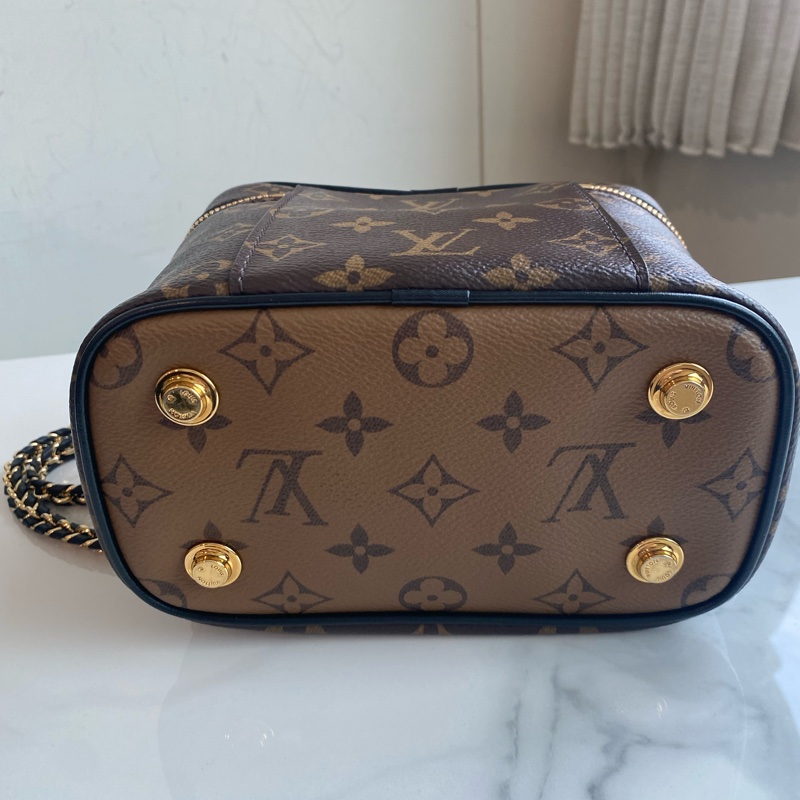 Lv 化妝箱 vanity pm-4