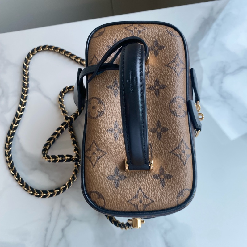 Lv 化妝箱 vanity pm-8