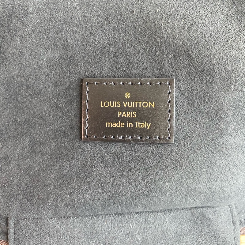 Lv 化妝箱 vanity pm-14