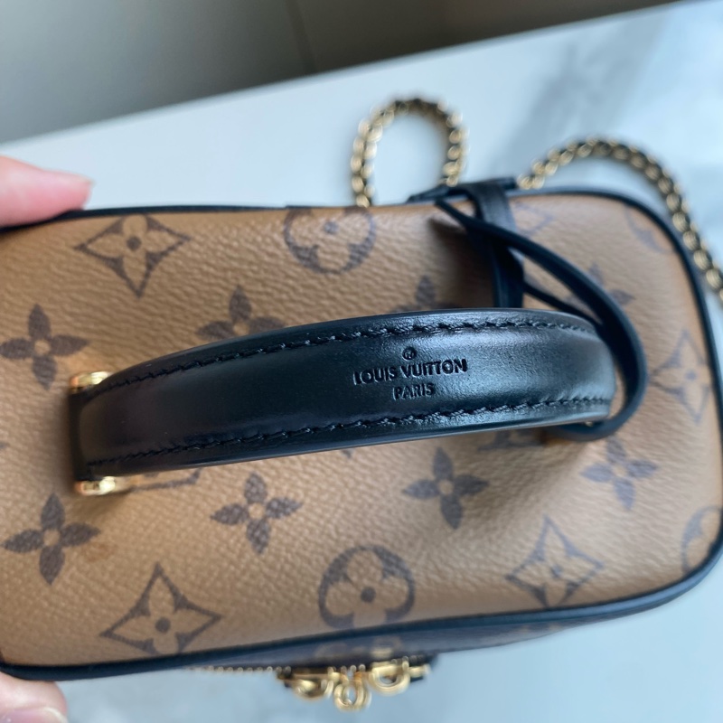 Lv 化妝箱 vanity pm-19