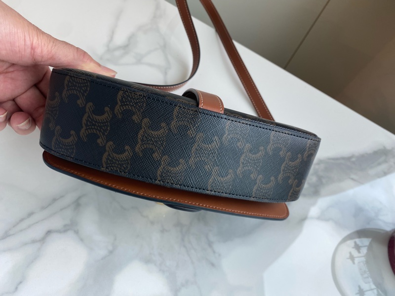 Celine 鎖頭包-6