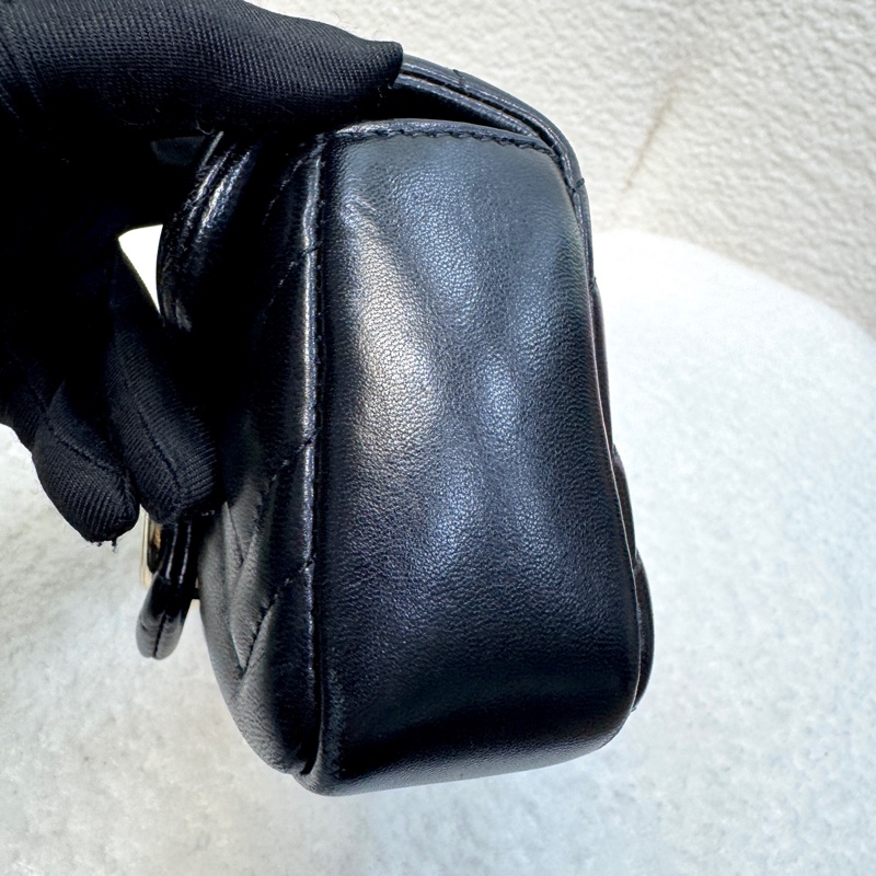 古馳Marmont小包 GUCCI 黑色羔羊皮淡金釦迷你斜背包 經典雙G鏈條包 841290-10