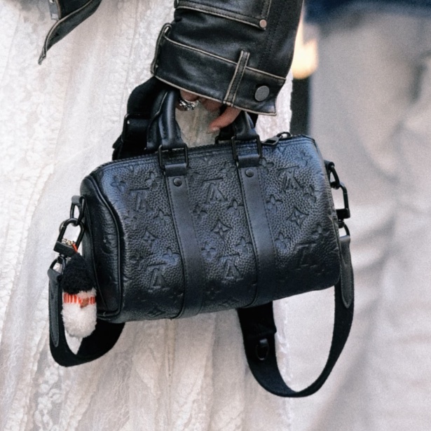 🥷Louis Vuitton 路易威登 KEEPALL25全皮黑武士手提斜挎包⚽️🎱純芯片尺寸25*14 A5462-2