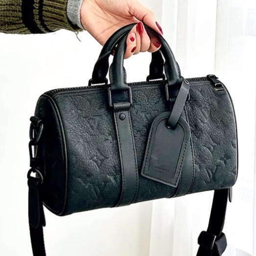 🥷Louis Vuitton 路易威登 KEEPALL25全皮黑武士手提斜挎包⚽️🎱純芯片尺寸25*14 A5462-20